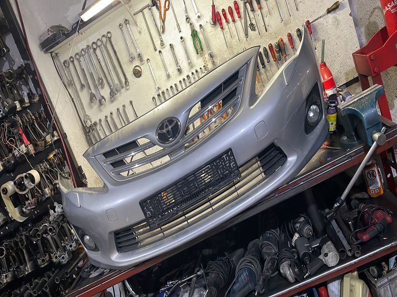 Toyota Corolla Ön Tampon