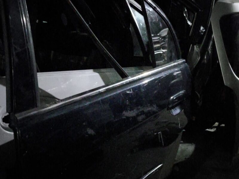 Honda Civic 2006 Sol Arka Kapı