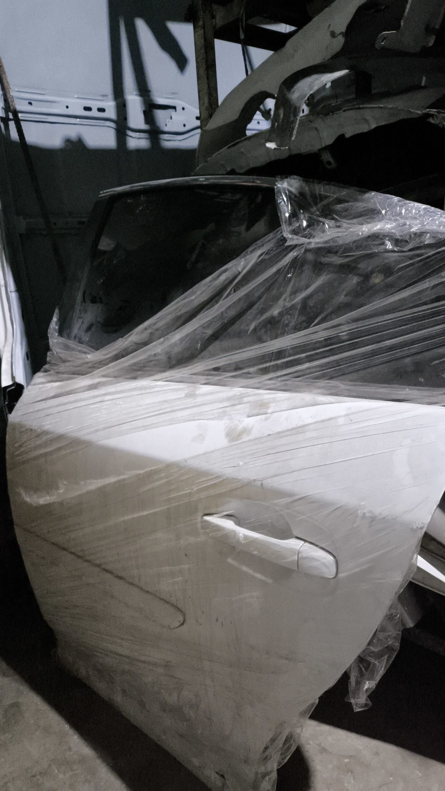 Toyota Avensis 2013 Sol Arka Kapı