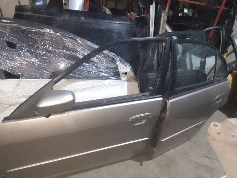 Honda Civic 2002-2006 Sol Arka Kapı