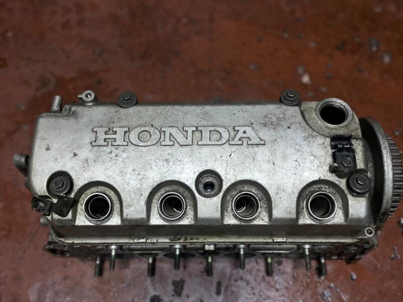 Honda Civic Silindir Kapağı 2002-2006 Model