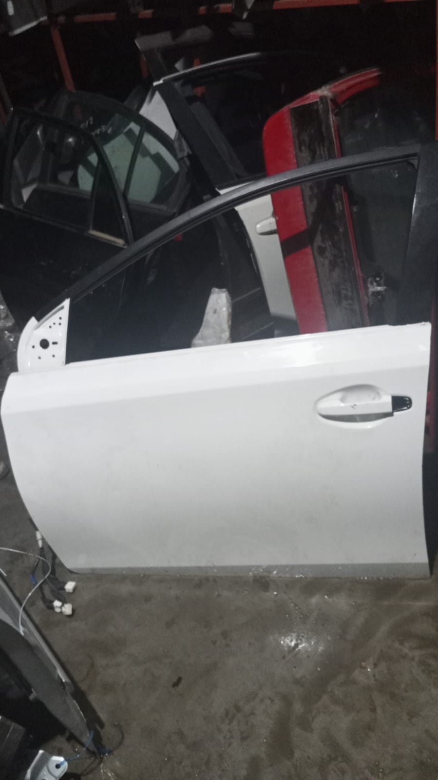Toyota Auris Sol Ön Kapı 2016 Model