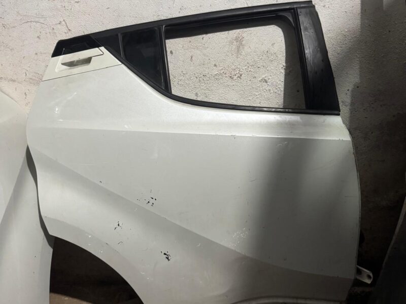 Toyota Chr Sağ Arka Kapı 2012-2018 Model