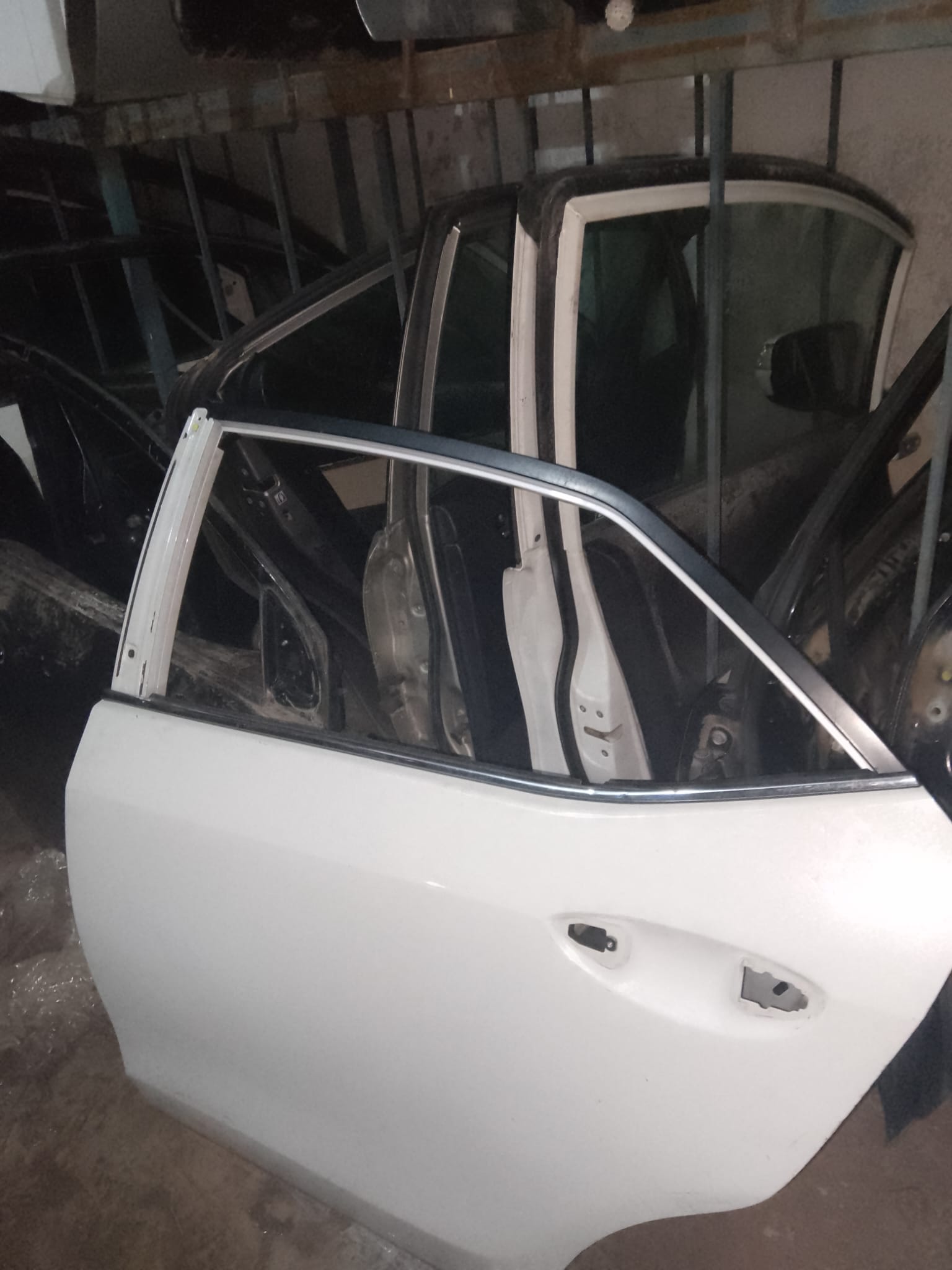 Toyota Corolla Sol Arka Kapı 2013-2018 Model