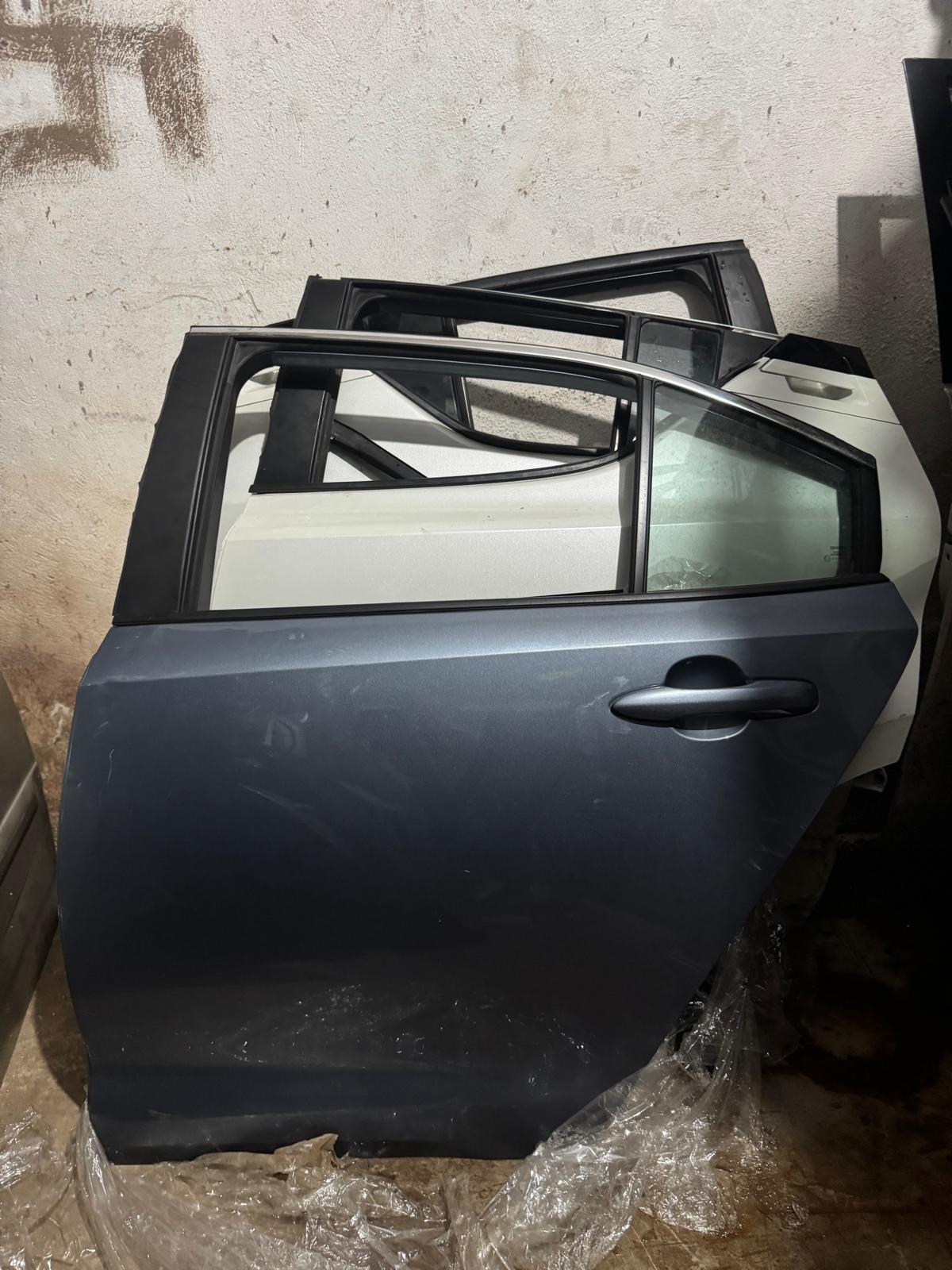 Toyota Corolla Sol Arka Kapı 2019-2025 Model