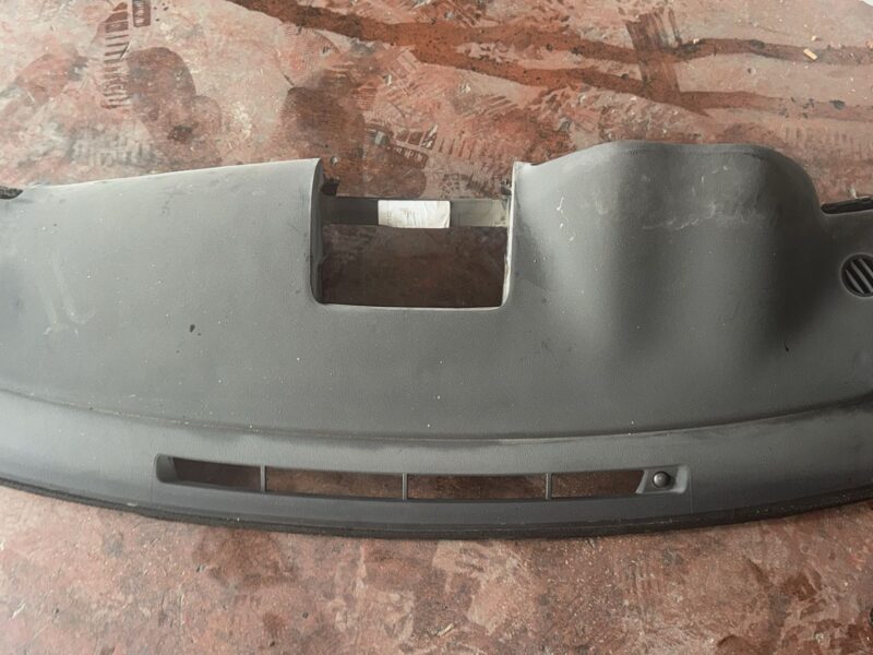 Toyota Corolla Torpido Göğüs 2003-2006 Model