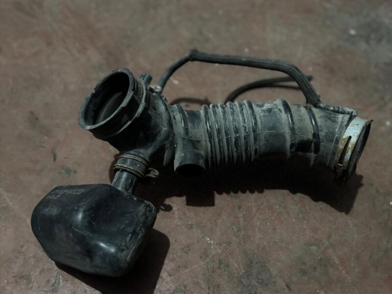 Toyota Rav4 Hava Filtre Hortumu 2008-2010 Model