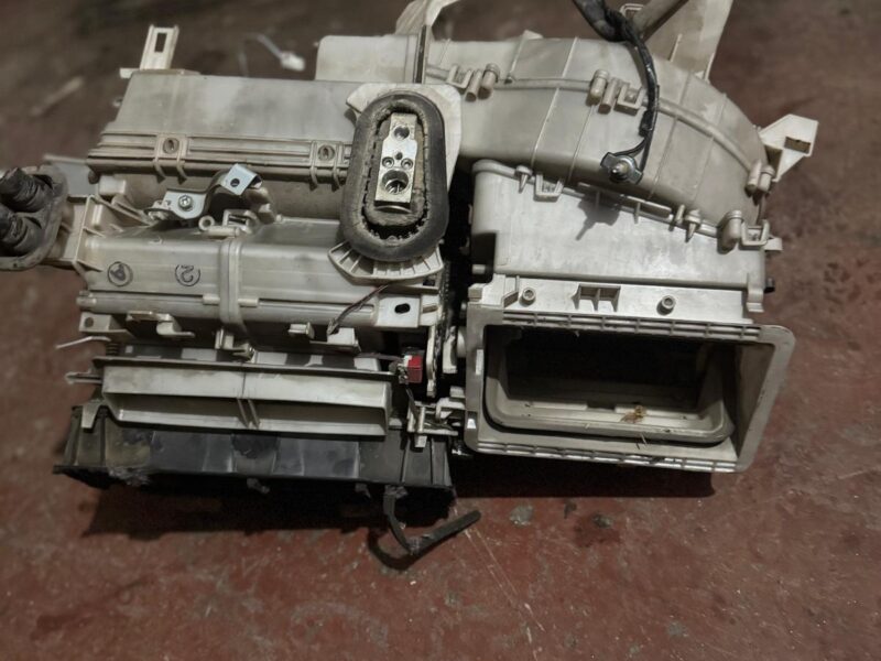 Toyota Rav4 Kalorifer Kutusu 2008-2010 Model
