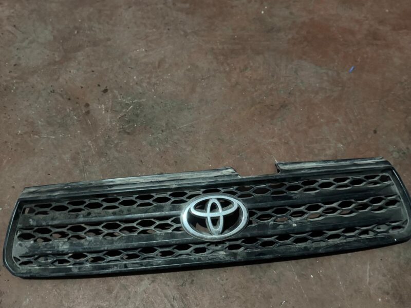 Toyota Rav4 Ön Panjur 2008-2010 Model
