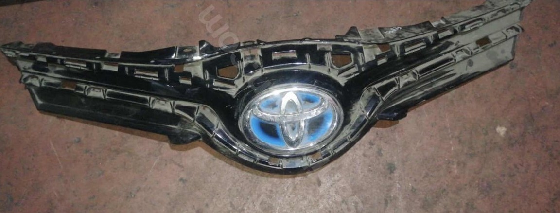 Toyota Yaris Ön Panjur 2014-2017 Model