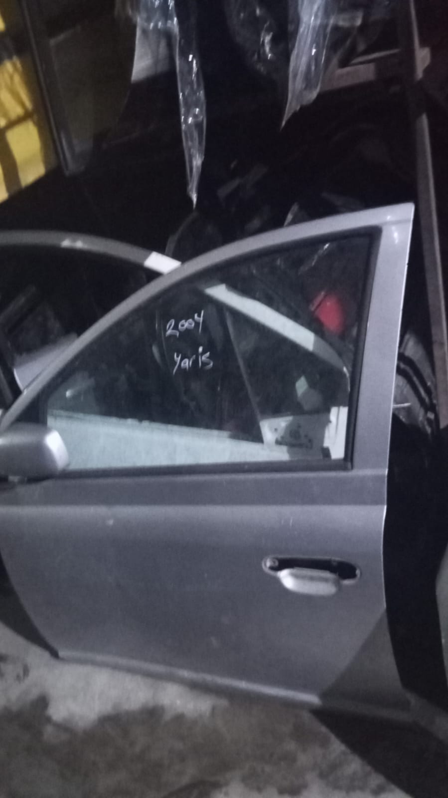 Toyota Yaris Sol Ön Kapı 2004 Model